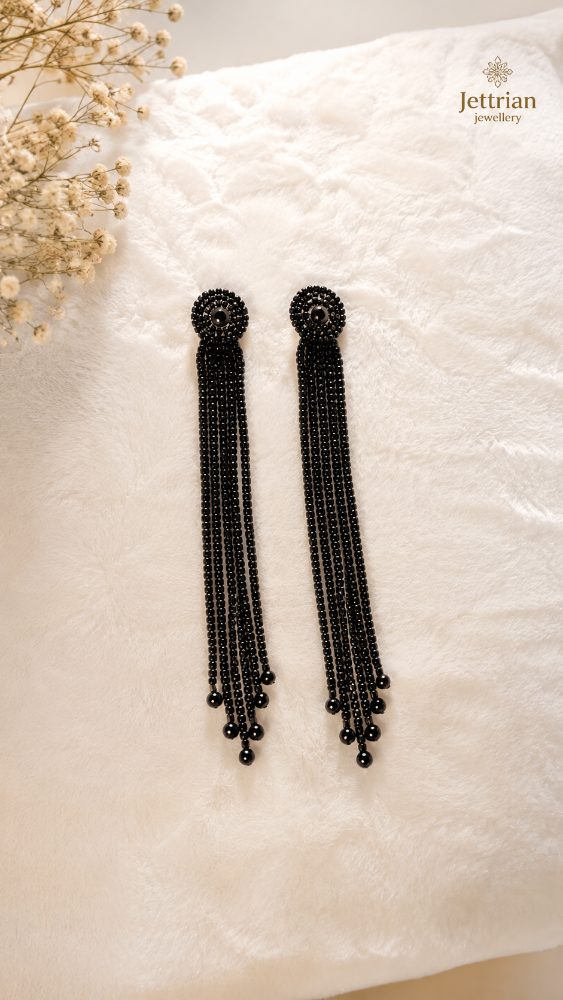 Midnight Drop Earrings 🖤
